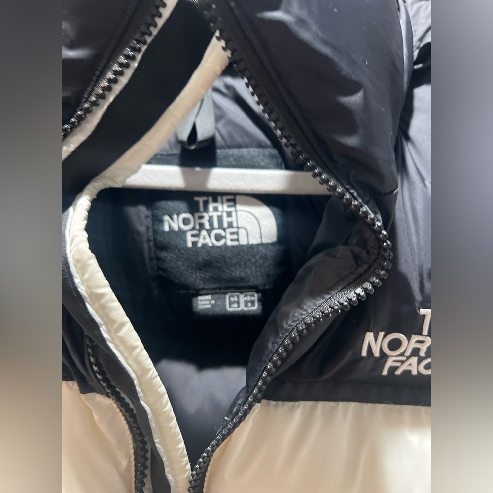 The North Face Men's Down 1996 Retro Nuptse Jacket White Size XS NWOT 700 - Picture 9 of 16